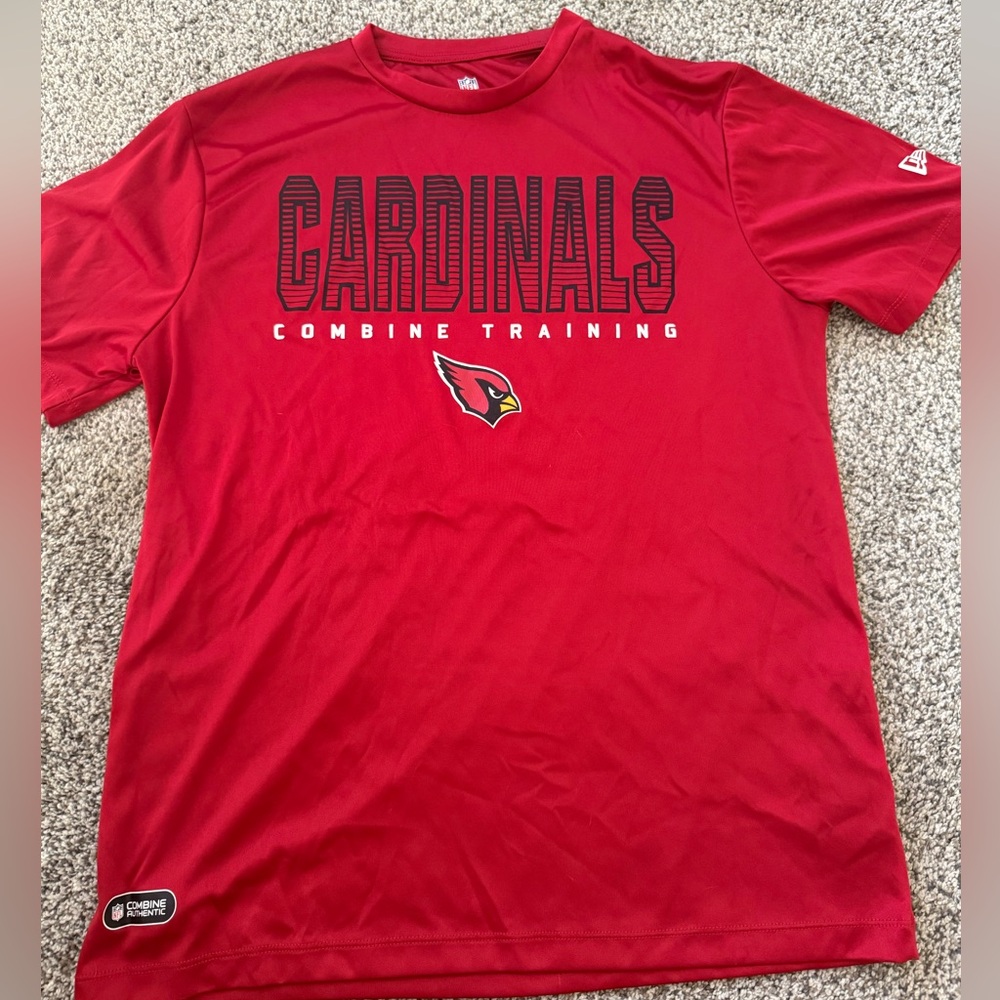 NFL Arizona Cardinals men’s large tshirt.